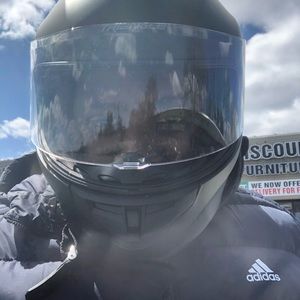 Meet your Posher, Jean